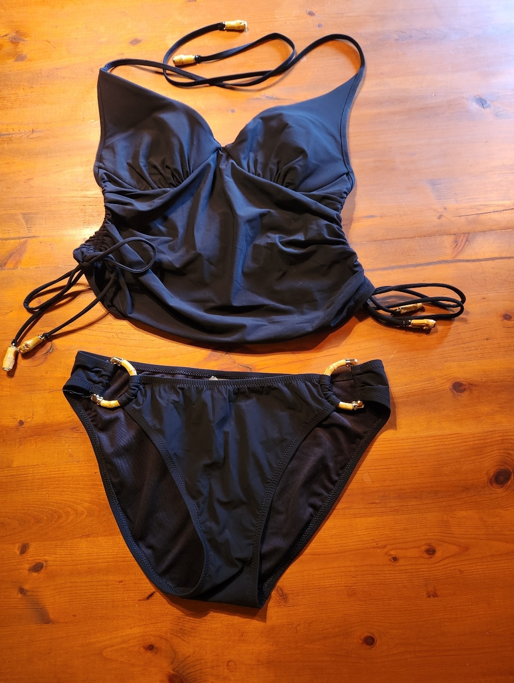Victoria's Secret Blk Women’s Two-Piece Tankini, adjustable ties, beads size MED